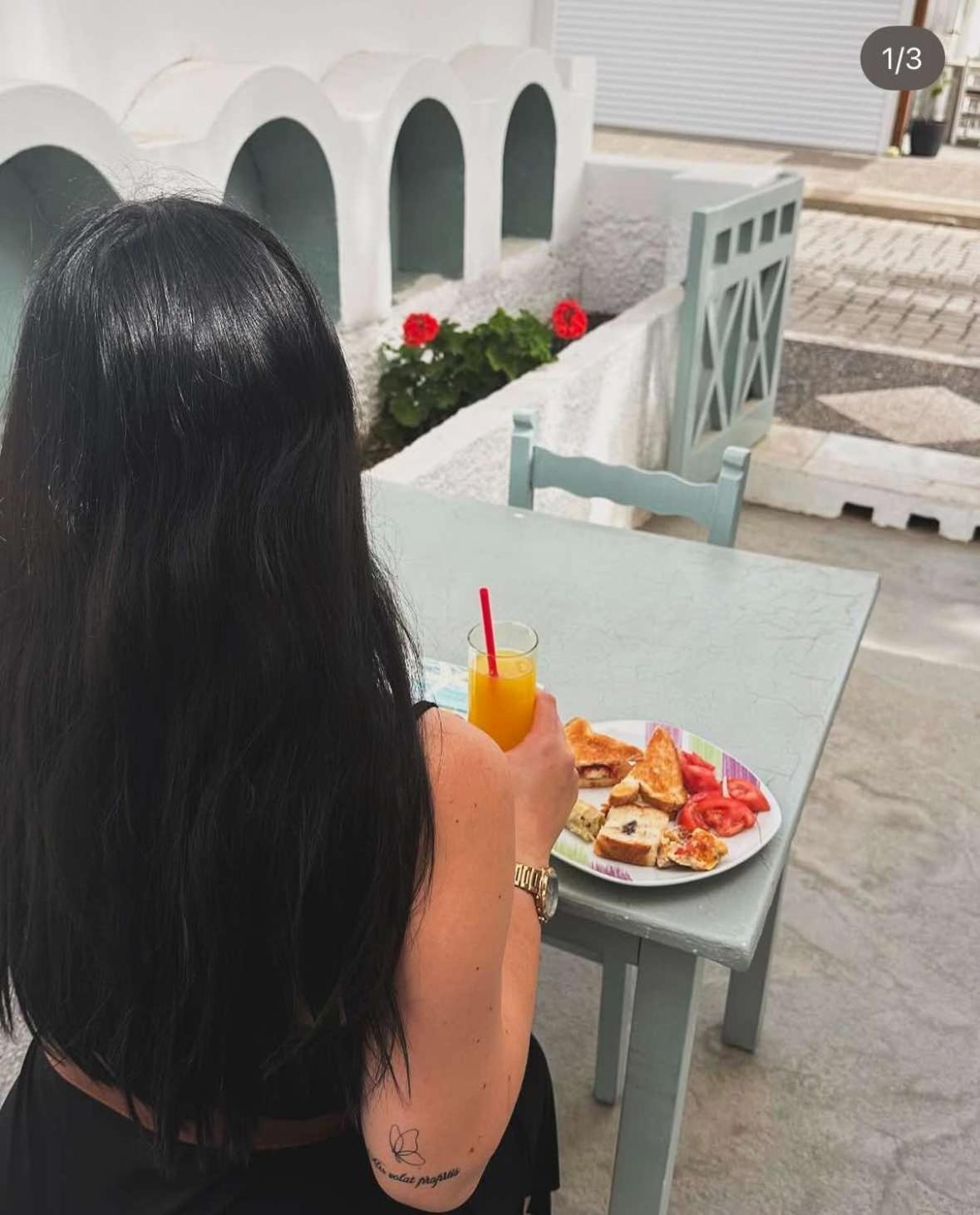 Lefkothea Hotel Kamari  Ngoại thất bức ảnh