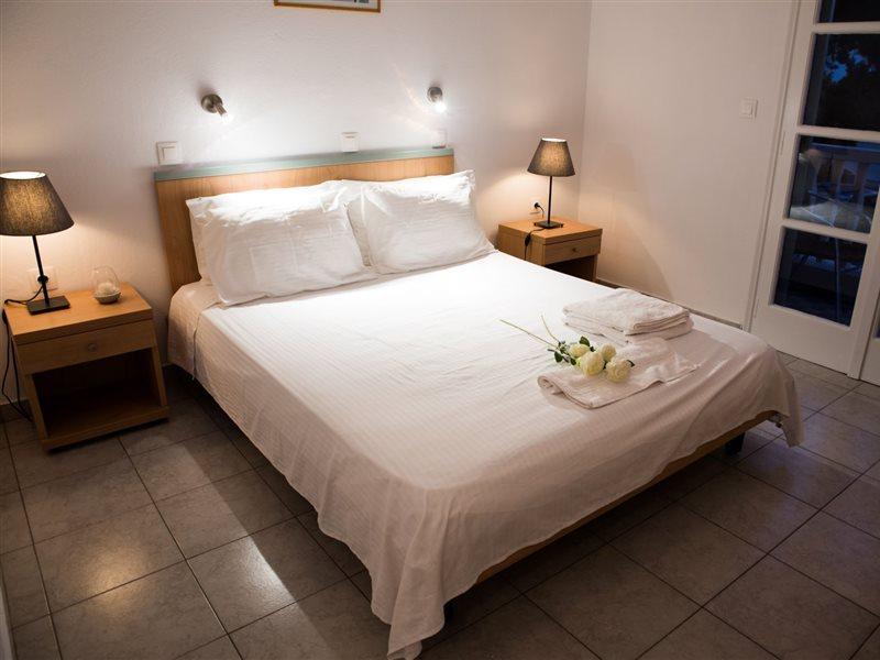 Lefkothea Hotel Kamari  Ngoại thất bức ảnh